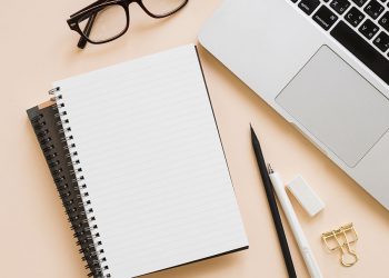 Belum Tahu Perbedaan Artikel dan Jurnal Ilmiah? Berikut Penjelasannya!
